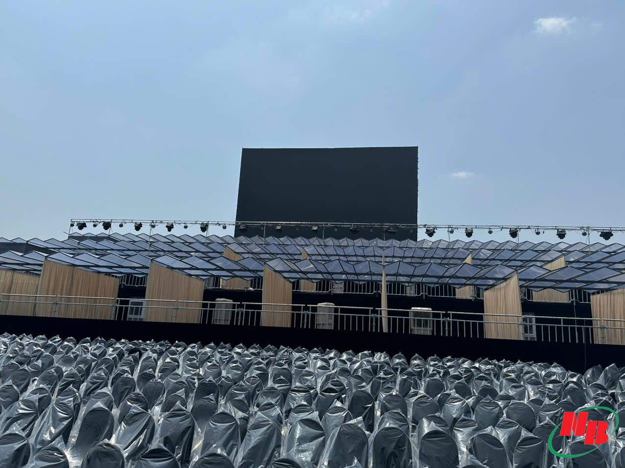 Cho thuê máy lạnh sự kiện Anh Trai Vượt Ngàn Chông Gai 2025 tại TP.HCM