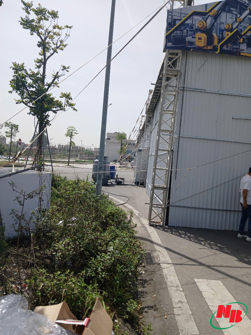 Cho thuê máy lạnh tại sự kiện Triển lãm công nghiệp & sản xuất Việt Nam 2025