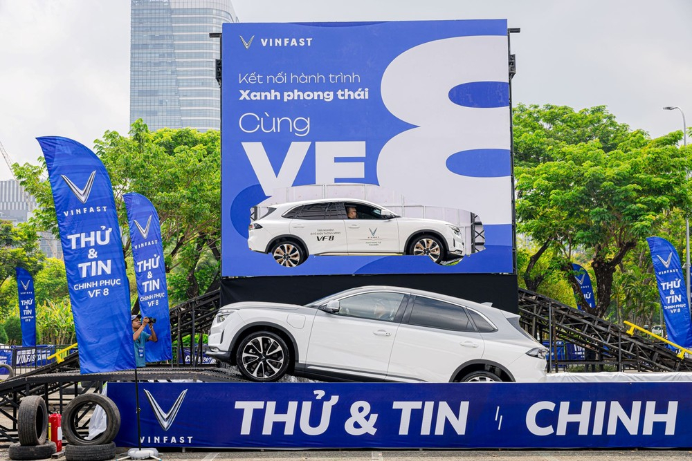 Cho Thue May Lanh Tai Su Kien Lai Thu Vinfast Vf 8 O Quan 7 Hcm